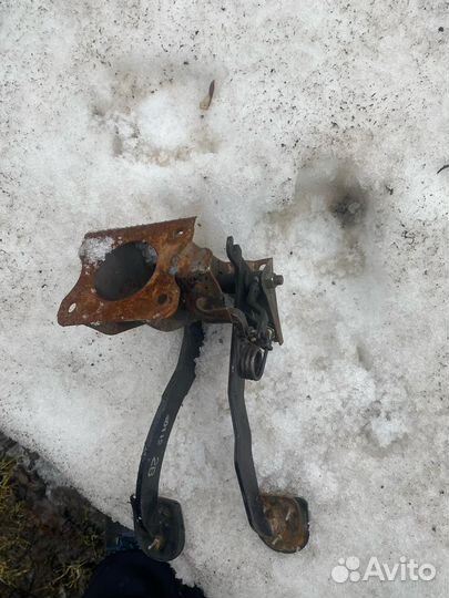 Педальный узел Subaru Impreza GF GC