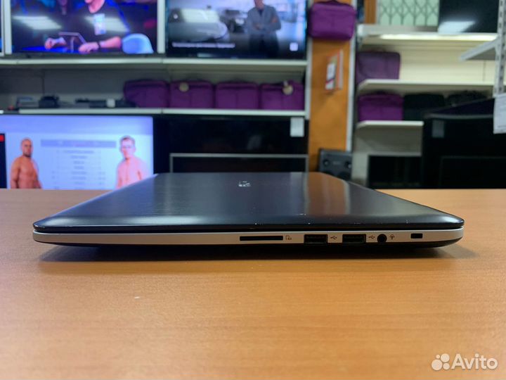 Asus/i5 5200/8GB/GT940M/1000GB/15.6 IPS FHD