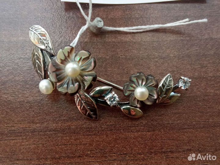 Брошь.Серебро 925 проба,6 гр., 5х2.2 см