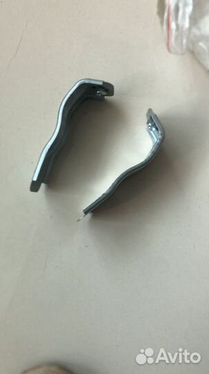 Кронштейн бампера VW Tiguan задн. металл нижн. (VA