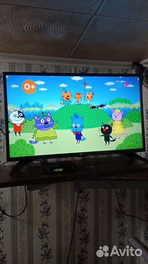 Телевизор бу LG32LH530V