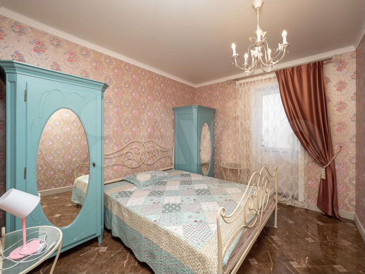 2-к. квартира, 95 м², 9/15 эт.