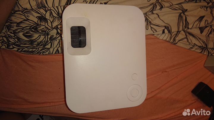 Проектор Wanbo x1 pro не рабочий