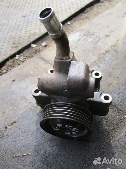 Насос Гур Ford Fusion Ford Fiesta MK5 1.4 1.6
