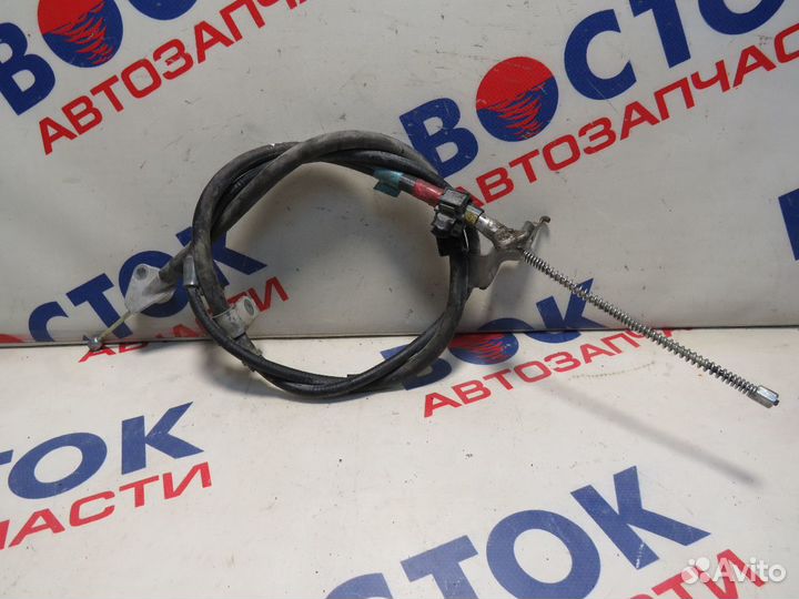 Трос ручника Право toyota ractis NCP100, SCP100