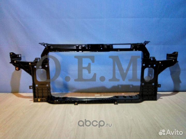 Суппорт радиатора Kia Cerato'13