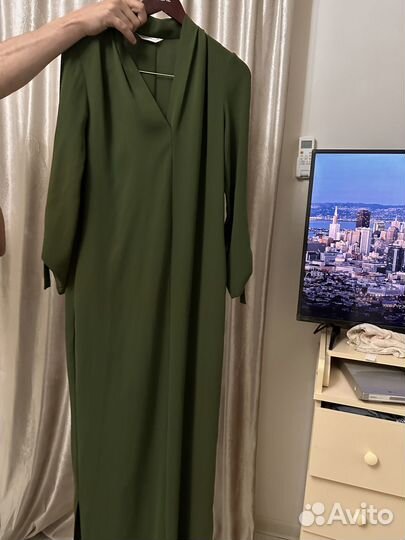 Платье с ремешком 38