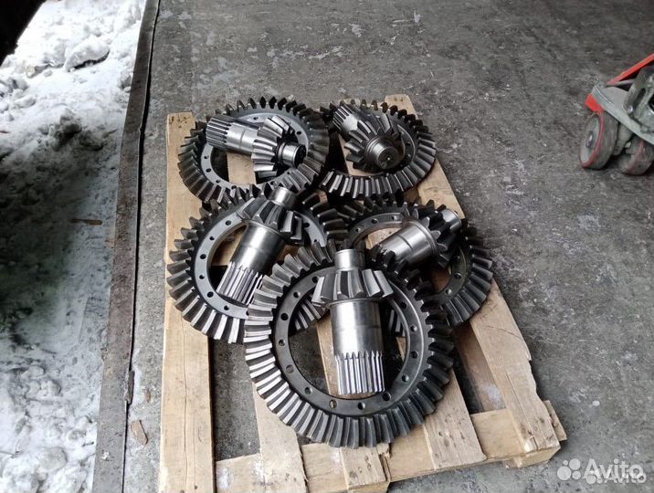 Шестерня коническая к-700 комплект