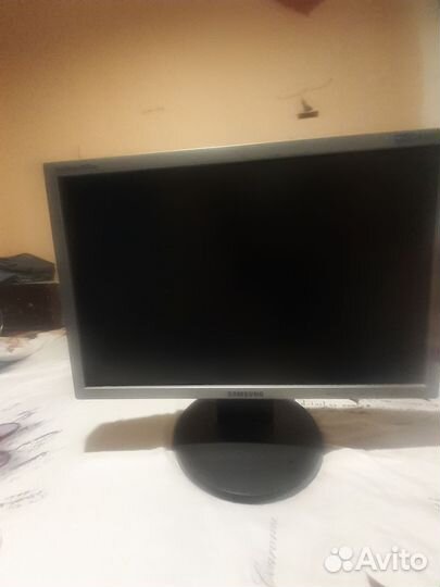 Монитор Samsung