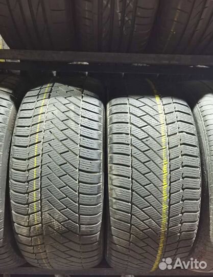 Continental ContiVikingContact 6 255/50 R19 107R