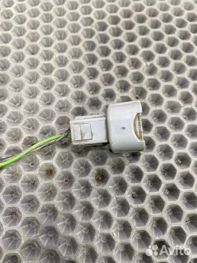 Б/У Фишка фары (разъем ) Hyundai Solaris RB G4FA