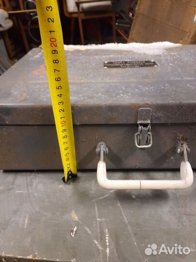 Ящик металлический