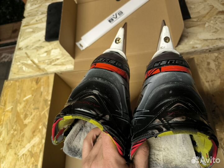 Коньки для хоккея с мячом Bauer X2.9 размер 8