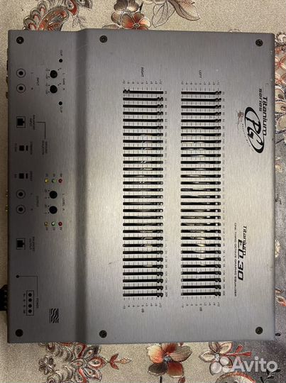 Эквалайзер Phoenix Gold Titanium series EQ 30