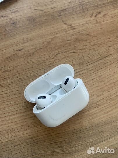 Наушники беспроводные Apple Airpods Pro