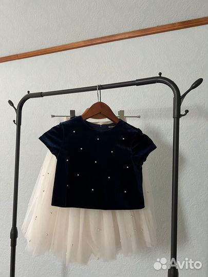 Нарядное платье для девочки