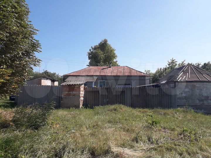 Дом 50 м² на участке 23 сот.