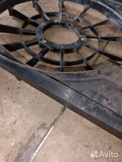 Диффузор вентилятора Volkswagen Polo 5 Rus