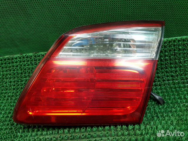 Фонарь задний правый Nissan Maxima A33 VQ20DE