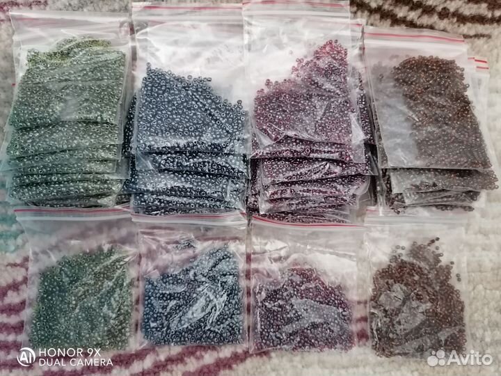 Бисер мелкий, крупный