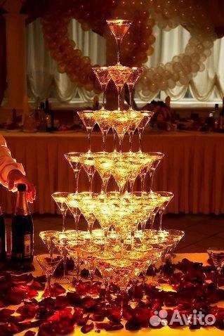 Шоколадный фонтан, пирамида шампанского и другие