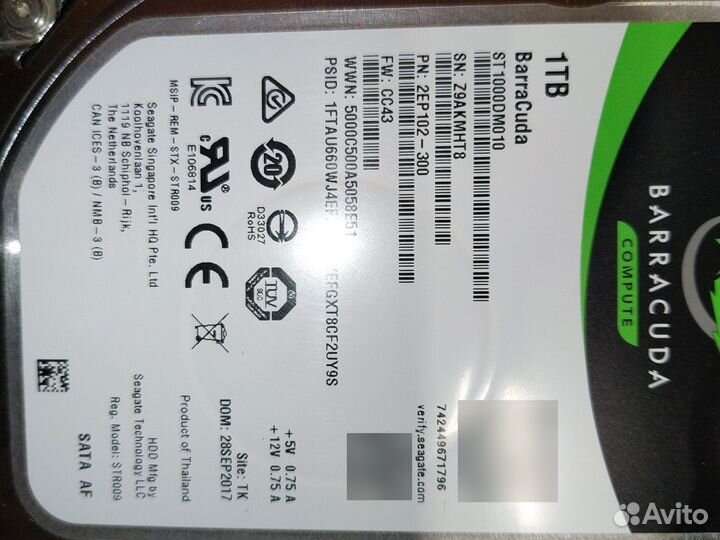 Жесткий диск Seagate barracuda st1000dm010