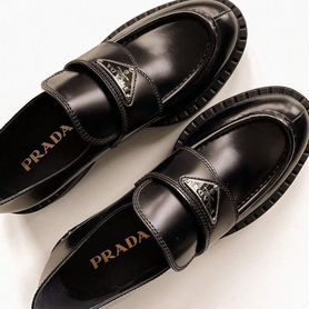 Лоферы женские Prada 39,5 оригинал