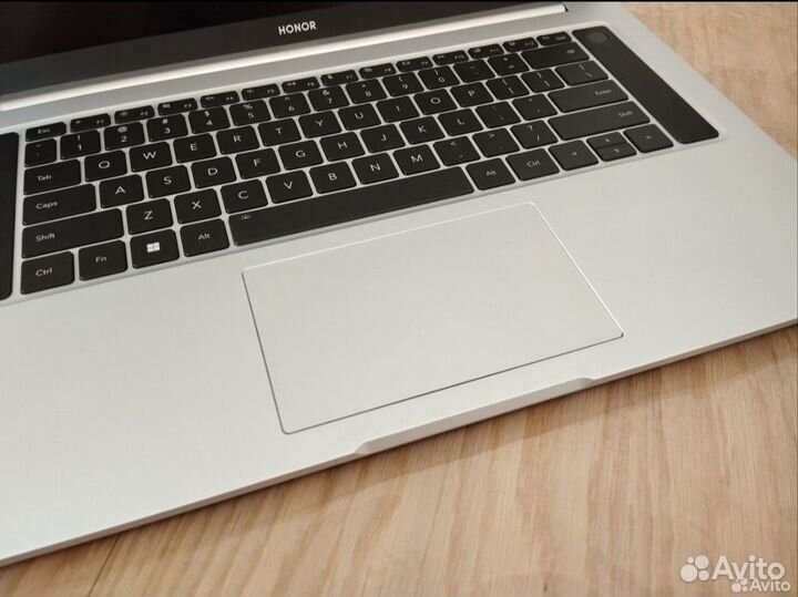 Идеал Honor 16