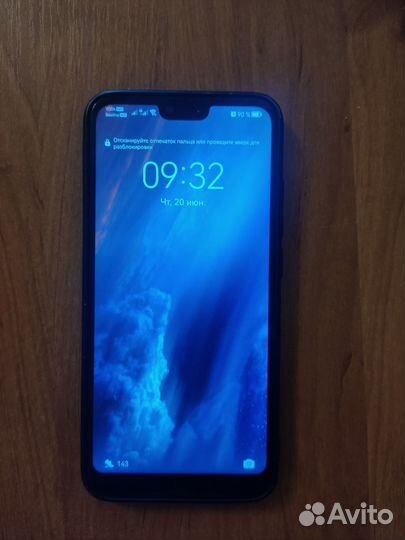 HONOR 10, 4/64 ГБ