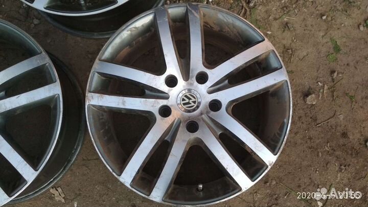 Nokian Tyres Hakka Z 225/50 R17