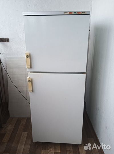 Холодильник snowcap