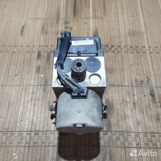 Блок ABS Nissan Sanny седан FB15 QG15 2000