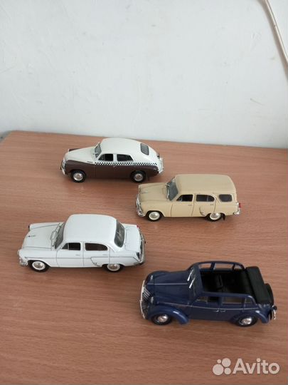 Модель автомобиля 1:43
