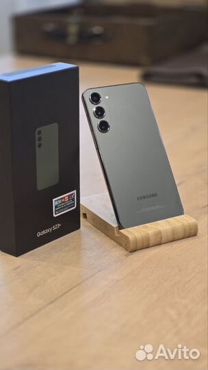 Samsung Galaxy S23+, 8/512 ГБ