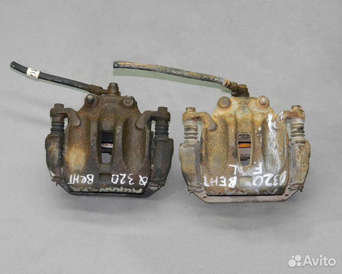 Суппорт передний Nissan Murano Z50