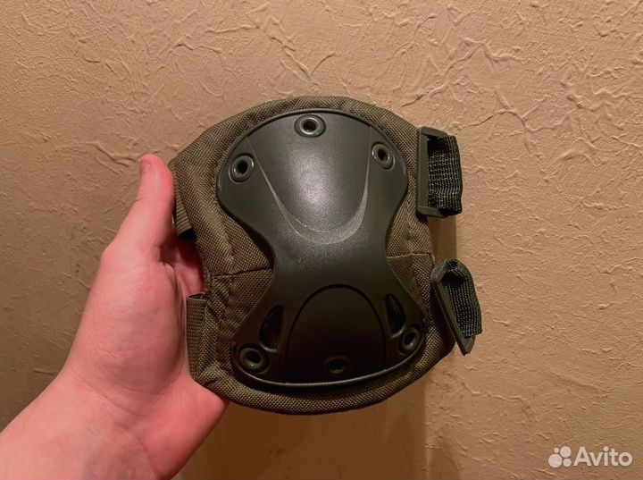 Наколенники тактические