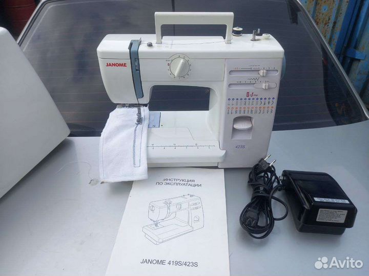 Швейная машина Janome бу 423s