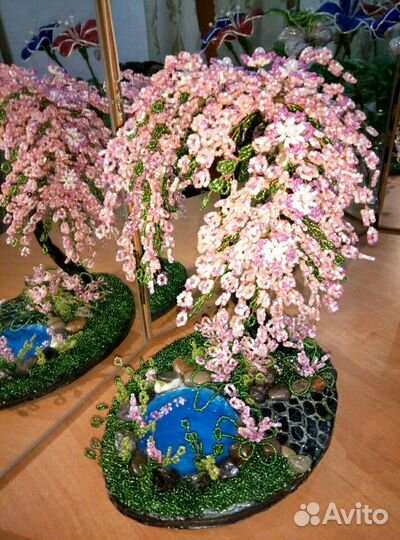 Сакура из бисера