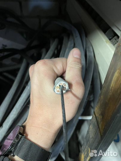 Продам провод 6квадратов