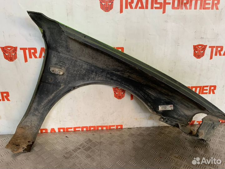 Крыло переднее левое Митсубиши Лансер 1996