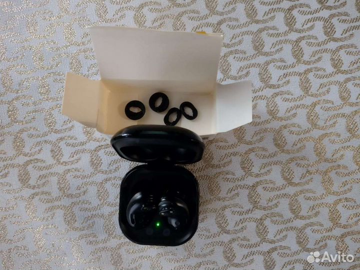 Samsung galaxy Buds Live
