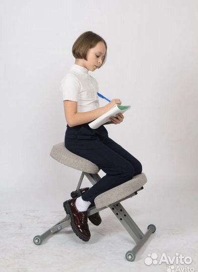 Коленный стул