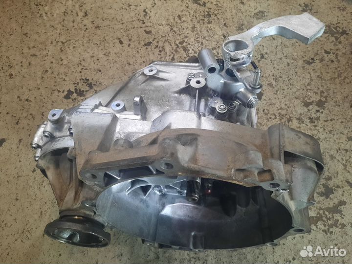 МКПП Volkswagen Passat B6 1,6