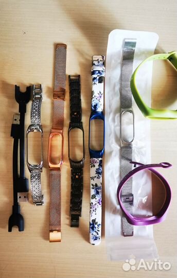 Ремешки для фитнес-браслета Xiaomi Mi Band 3 и 4