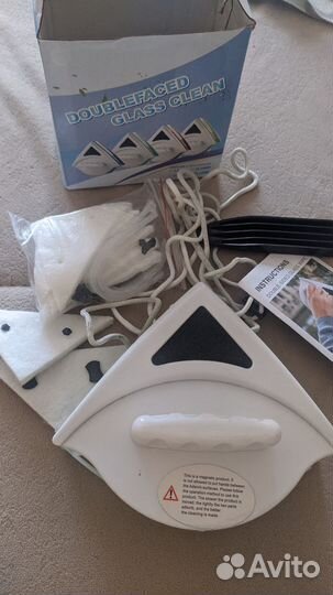 Магнитная щетка для мытья окон