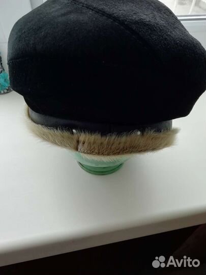 Берет из натуральной замши