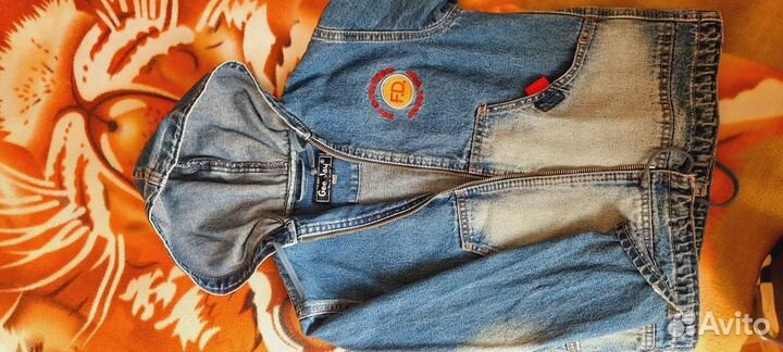 Куртка демисезонная