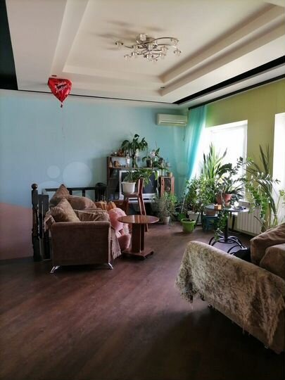 Коттедж 242,8 м² на участке 16 сот.