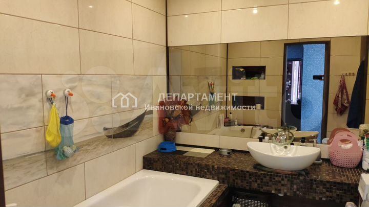 2-к. квартира, 55 м², 3/4 эт.