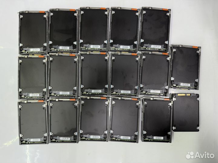 SSD Samsung MZ-ILS960N PM1633a 960GB TLC SAS 2,5